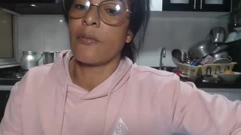 Snapshot of kattleyagray chatting on 01-07-26, 07:38 KattleyaGrey online show from 01-07-26, 07:38