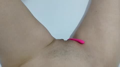 Snapshot of kattrinah_nikitta chatting on 10-14-25, 04:30 nikitta online show from 10-14-25, 04:30