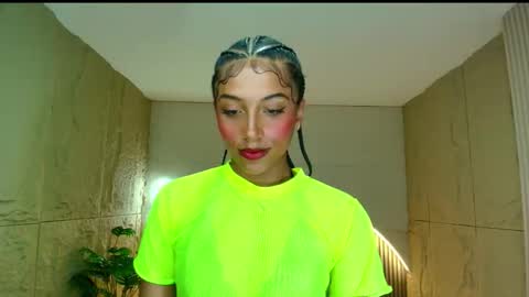 Snapshot of katty_berry_r chatting on 09-10-25, 08:09 Katty online show from 09-10-25, 08:09