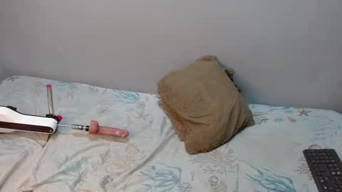 Katty Loveless online show from 10-07-25, 04:53