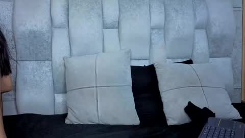 Katty  online show from 04-23-26, 08:22