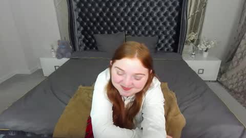 Katty online show from 10-10-25, 05:39