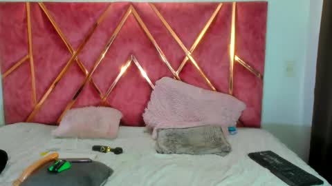 katty sanz1 online show from 10-19-25, 11:55