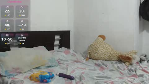 Snapshot of katty_skrim chatting on 03-07-25, 04:35 katty skrim online show from 03-07-25, 04:35