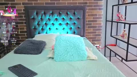 Snapshot of kattypaez chatting on 11-25-25, 06:19 kattypaez online show from 11-25-25, 06:19