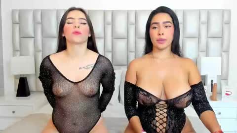 katy blonde girl and paola big boobs online show from 02-20-25, 07:52