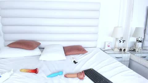 Snapshot of katy_contreras chatting on 12-29-24, 11:50 katy_contreras online show from 12-29-24, 11:50