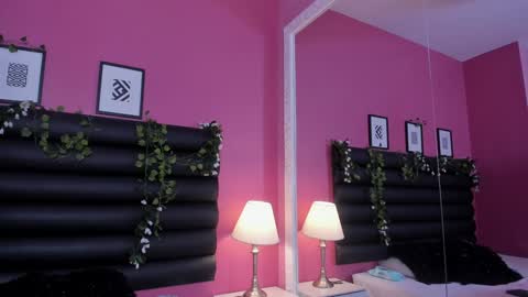 Snapshot of katy_contreras chatting on 02-02-25, 02:02 katy_contreras online show from 02-02-25, 02:02