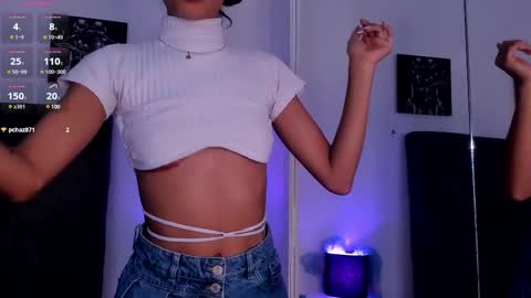 Snapshot of katy_contreras chatting on 03-02-25, 11:07 katy_contreras online show from 03-02-25, 11:07