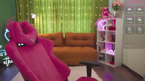 Snapshot of katy_ethereal chatting on 03-01-25, 06:13 Katy - online show from 03-01-25, 06:13