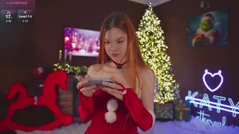 Snapshot of katy_ethereal chatting on 12-14-25, 03:23 Katy - online show from 12-14-25, 03:23