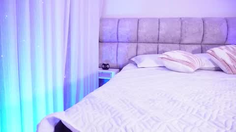 Snapshot of katy_rios_ chatting on 11-11-25, 11:54 Katy online show from 11-11-25, 11:54