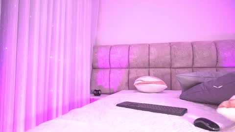 Snapshot of katy_rios_ chatting on 11-14-25, 11:53 Katy online show from 11-14-25, 11:53