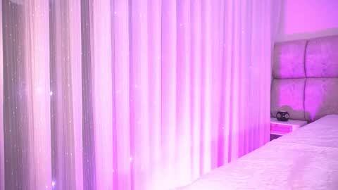 Snapshot of katy_rios_ chatting on 11-19-25, 12:27 Katy online show from 11-19-25, 12:27