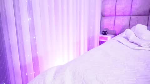 Snapshot of katy_rios_ chatting on 11-20-25, 12:05 Katy online show from 11-20-25, 12:05