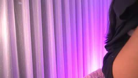 Snapshot of katy_rios_ chatting on 12-03-25, 11:52 Katy online show from 12-03-25, 11:52