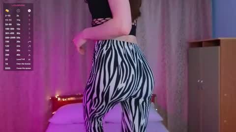 katy_st_james online show from 02-15-26, 07:51