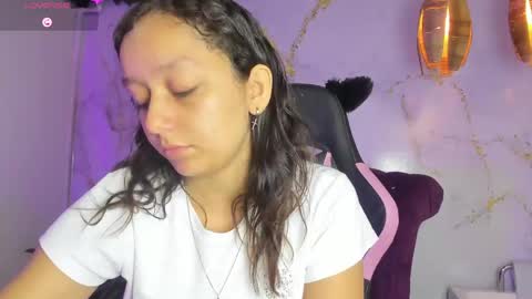Snapshot of katy_sweet19 chatting on 06-09-26, 10:38 Katy online show from 06-09-26, 10:38