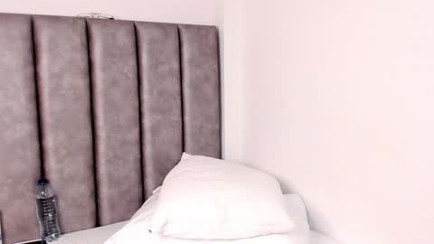 Katherin online show from 01-15-25, 09:13