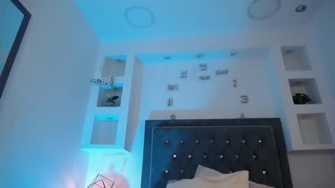 Snapshot of katy_van chatting on 09-09-25, 06:24 Katy Van online show from 09-09-25, 06:24