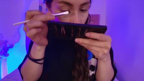 Snapshot of katy_van chatting on 09-29-25, 03:44 Katy Van online show from 09-29-25, 03:44