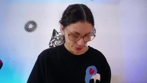 Snapshot of katy_van chatting on 11-05-25, 08:42 Katy Van online show from 11-05-25, 08:42