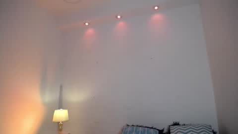 Snapshot of katy_van chatting on 11-20-25, 08:52 Katy Van online show from 11-20-25, 08:52