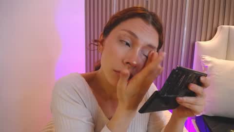 Katy Van online show from 04-13-26, 09:42