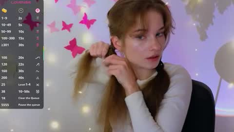 Snapshot of katyaa_lover chatting on 11-17-25, 04:35 Katya online show from 11-17-25, 04:35