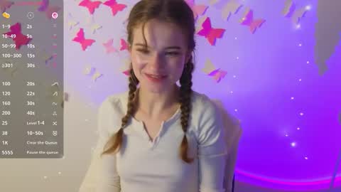 Snapshot of katyaa_lover chatting on 11-25-25, 04:40 Katya online show from 11-25-25, 04:40