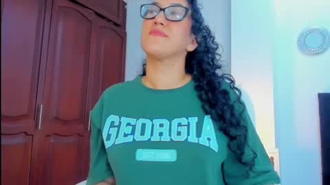 KATYAJHONSS online show from 02-17-25, 01:58