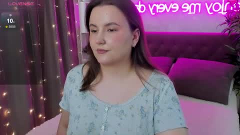Kate online show from 06-18-26, 09:14