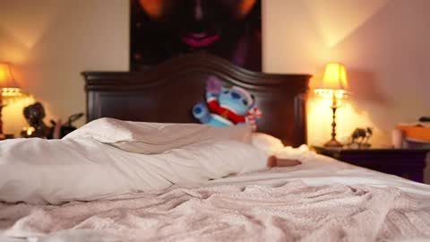 Snapshot of katyerave chatting on 01-25-25, 11:11 Katyerave online show from 01-25-25, 11:11