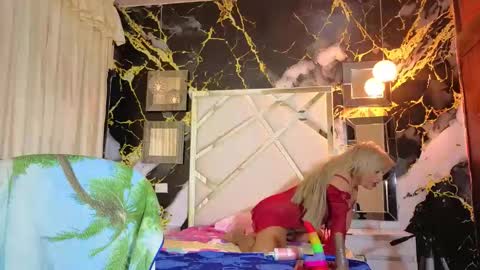 katy  online show from 10-18-25, 07:03