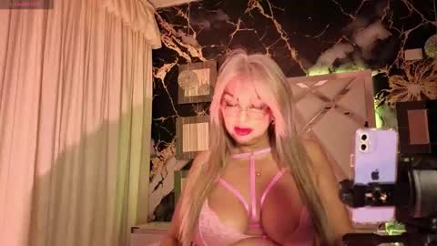 Snapshot of katyhornymilfsexy chatting on 02-07-26, 11:58 katy online show from 02-07-26, 11:58