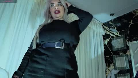 Snapshot of katyhornymilfsexy chatting on 02-10-26, 11:47 katy online show from 02-10-26, 11:47