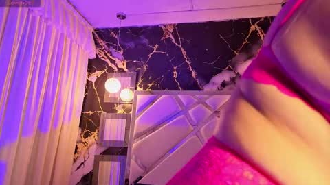 Snapshot of katyhornymilfsexy chatting on 02-19-26, 11:50 katy online show from 02-19-26, 11:50