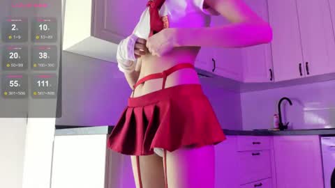 mai online show from 06-12-26, 01:43