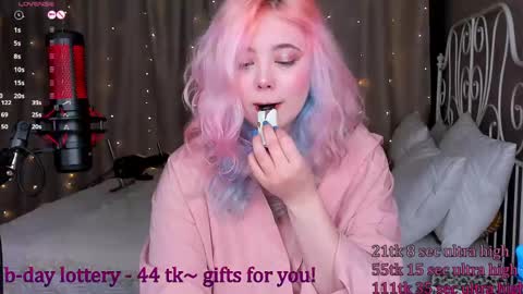 Yuki  online show from 02-28-25, 11:58