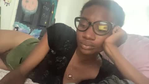 kawaiistrfkr online show from 10-20-25, 07:47