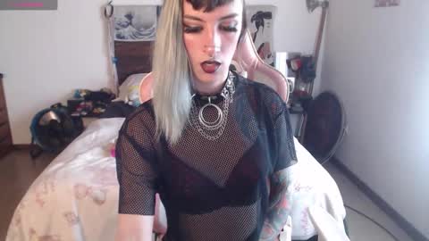 luna   online show from 10-07-25, 08:50