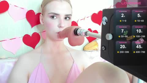 Snapshot of kaya_devis chatting on 02-15-25, 08:11 KAYA online show from 02-15-25, 08:11