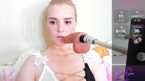 Snapshot of kaya_devis chatting on 02-16-25, 04:53 KAYA online show from 02-16-25, 04:53