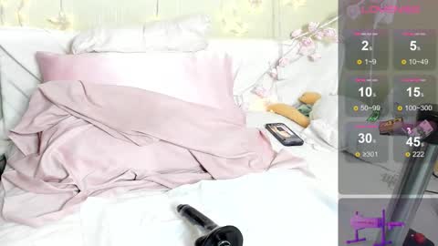 Snapshot of kaya_devis chatting on 11-12-25, 06:03 KAYA online show from 11-12-25, 06:03