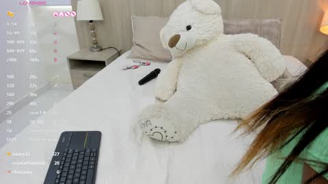   online show from 02-08-25, 02:27