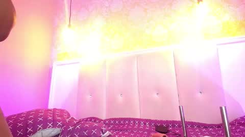 Susan online show from 04-08-26, 03:34