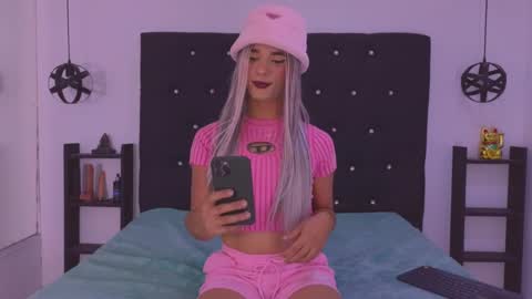 Cattleya stone online show from 02-02-25, 04:48