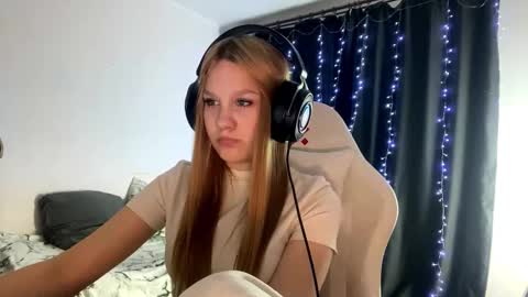 Amia online show from 03-13-26, 05:41