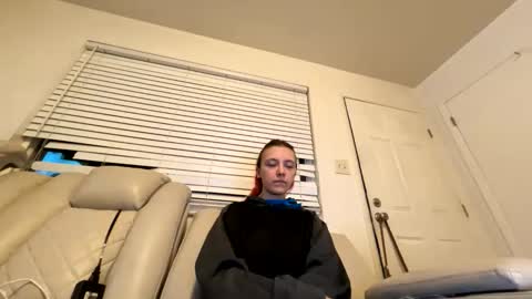 Snapshot of kaykay455582 chatting on 10-24-25, 07:27 Katie Kay online show from 10-24-25, 07:27