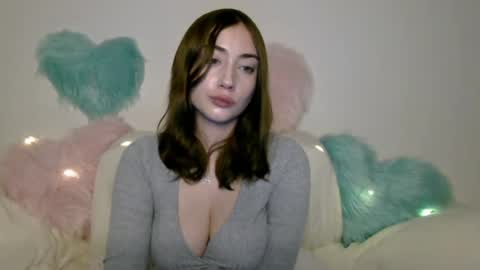 kayla online show from 07-18-26, 07:39